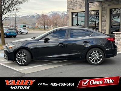 2018 Mazda MAZDA3 Touring   - Photo 2 - North Logan, UT 84341