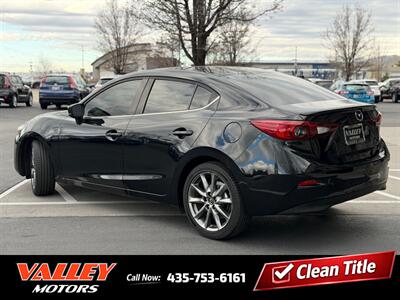 2018 Mazda MAZDA3 Touring   - Photo 3 - North Logan, UT 84341
