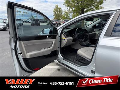 2017 Hyundai SONATA Sport   - Photo 8 - North Logan, UT 84341