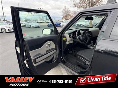 2017 Kia Soul +   - Photo 9 - North Logan, UT 84341