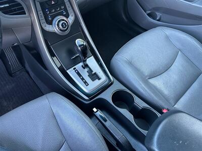 2013 Hyundai Elantra Limited   - Photo 14 - North Logan, UT 84341