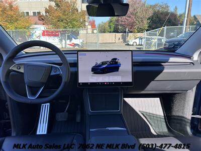 2026 Tesla Model Y Long Range - Photo 2 - Portland, OR 97211