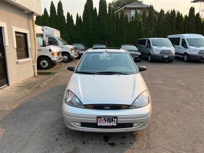 2004 Ford Focus ZTS   - Photo 2 - Portland, OR 97211