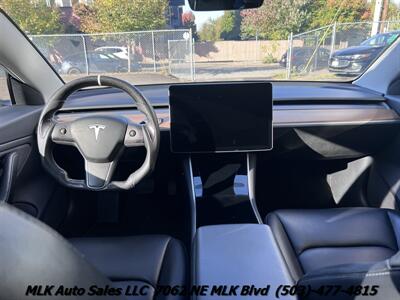 2019 Tesla Model 3 Long Range - Photo 2 - Portland, OR 97211