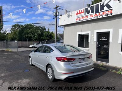2017 Hyundai ELANTRA SE - Photo 3 - Portland, OR 97211