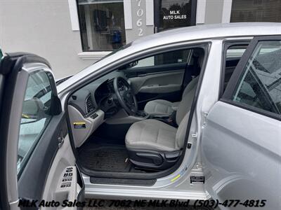2017 Hyundai ELANTRA SE   - Photo 16 - Portland, OR 97211