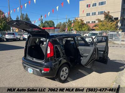 2012 Kia Soul 1.6L   - Photo 12 - Portland, OR 97211