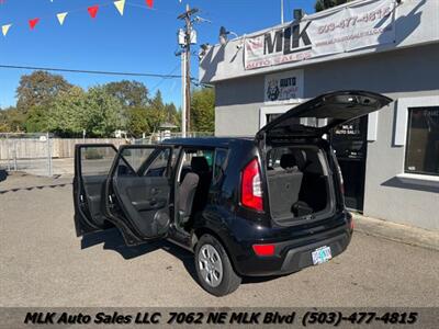 2012 Kia Soul 1.6L   - Photo 10 - Portland, OR 97211