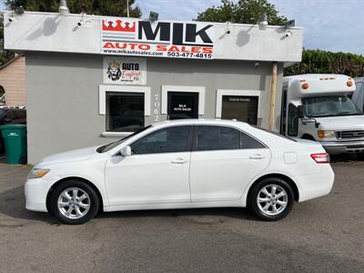 2011 Toyota Camry LE   - Photo 3 - Portland, OR 97211