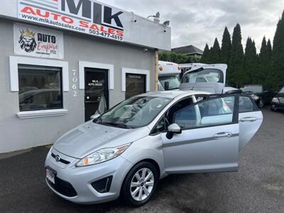 2013 Ford Fiesta SE   - Photo 8 - Portland, OR 97211