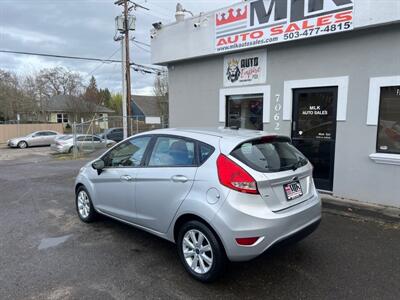 2013 Ford Fiesta SE   - Photo 4 - Portland, OR 97211