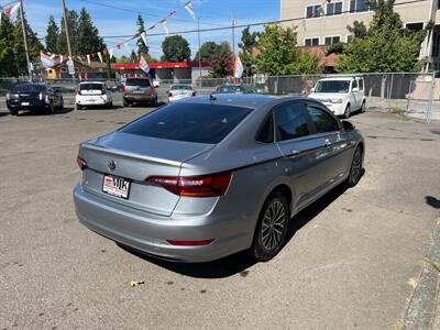 2019 Volkswagen Jetta SE   - Photo 5 - Portland, OR 97211