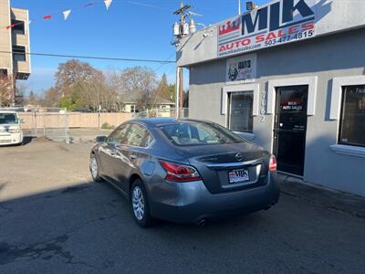 2014 Nissan Altima 2.5 S   - Photo 4 - Portland, OR 97211