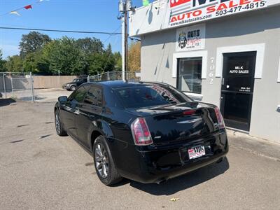 2014 Chrysler 300 Series S   - Photo 4 - Portland, OR 97211