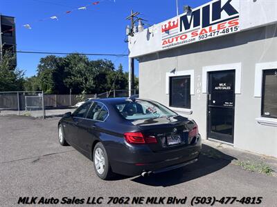 2013 BMW 528i xDrive - Photo 4 - Portland, OR 97211