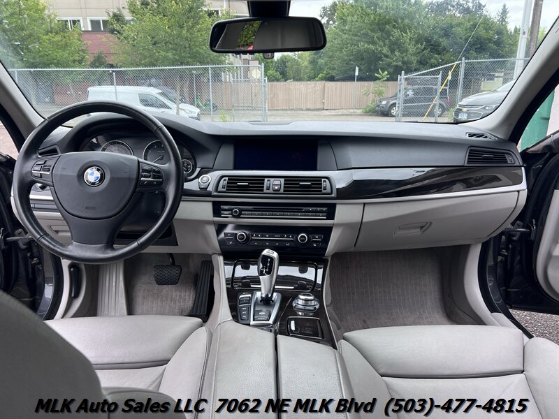 2013 BMW 528i xDrive  