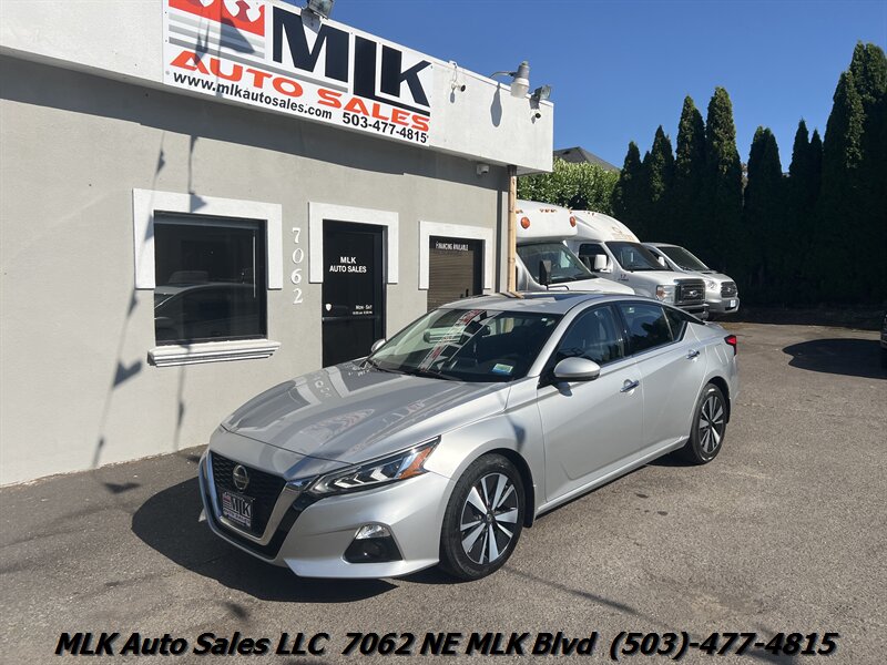 2019 Nissan Altima 2.5 SV - Photo 1 - Portland, OR 97211