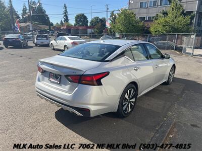 2019 Nissan Altima 2.5 SV   - Photo 6 - Portland, OR 97211