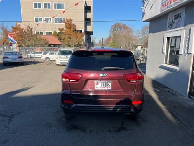 2019 Kia Sorento LX   - Photo 5 - Portland, OR 97211