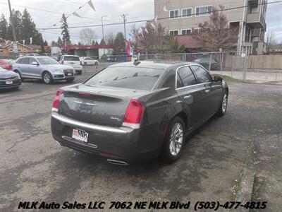 2016 Chrysler 300C - Photo 7 - Portland, OR 97211