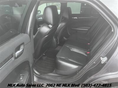 2016 Chrysler 300C - Photo 16 - Portland, OR 97211