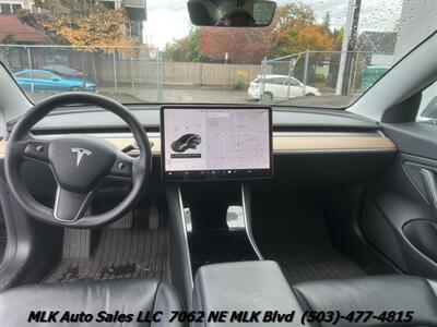 2019 Tesla Model 3 Standard Range Plus   - Photo 2 - Portland, OR 97211