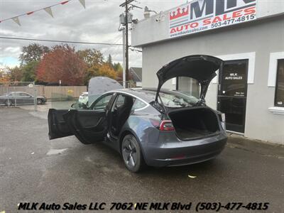2019 Tesla Model 3 Standard Range Plus   - Photo 12 - Portland, OR 97211