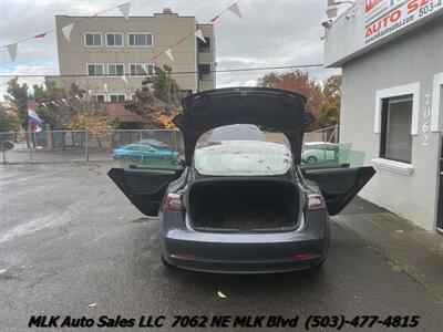 2019 Tesla Model 3 Standard Range Plus   - Photo 13 - Portland, OR 97211