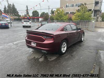 2017 Dodge Charger SE   - Photo 6 - Portland, OR 97211