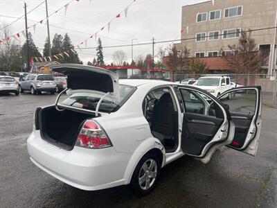 2011 Chevrolet Aveo LT   - Photo 13 - Portland, OR 97211