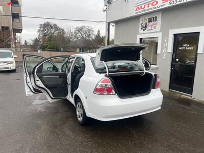 2011 Chevrolet Aveo LT   - Photo 11 - Portland, OR 97211