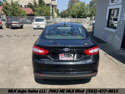 2014 Ford Fusion SE   - Photo 6 - Portland, OR 97211