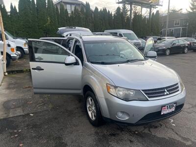 2007 Mitsubishi Outlander LS   - Photo 14 - Portland, OR 97211