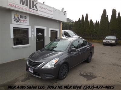 2015 Nissan Versa 1.6 S  