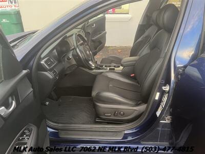 2018 Kia Optima S   - Photo 16 - Portland, OR 97211