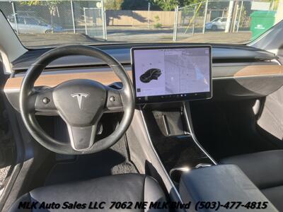 2019 Tesla Model 3 Long Range   - Photo 2 - Portland, OR 97211