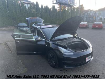2019 Tesla Model 3 Long Range   - Photo 14 - Portland, OR 97211