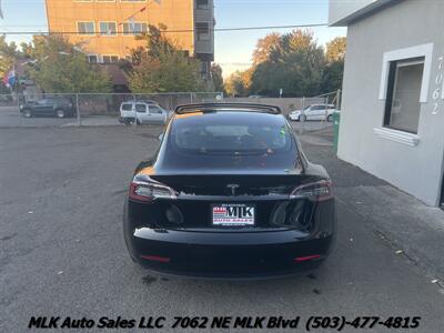 2019 Tesla Model 3 Long Range   - Photo 5 - Portland, OR 97211