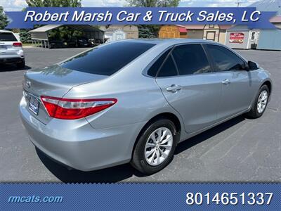 2017 Toyota Camry LE   - Photo 4 - Payson, UT 84651