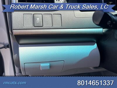 2017 Toyota Camry LE   - Photo 15 - Payson, UT 84651