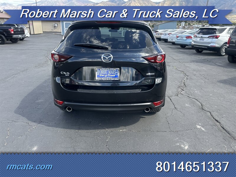 2020 Mazda CX-5 Touring photo 3