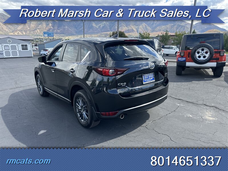 2020 Mazda CX-5 Touring photo 2