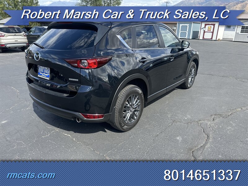 2020 Mazda CX-5 Touring photo 4