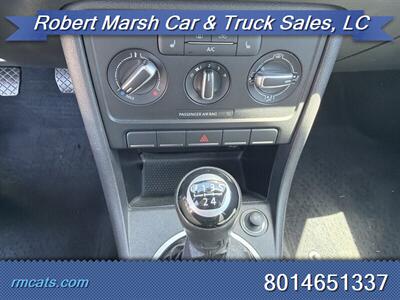 2013 Volkswagen Beetle 2.5L PZEV   - Photo 14 - Payson, UT 84651