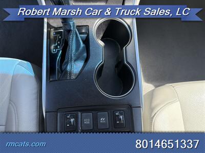 2016 Toyota Camry Hybrid XLE   - Photo 18 - Payson, UT 84651