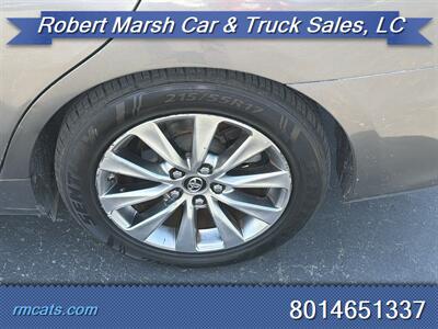 2016 Toyota Camry Hybrid XLE   - Photo 30 - Payson, UT 84651