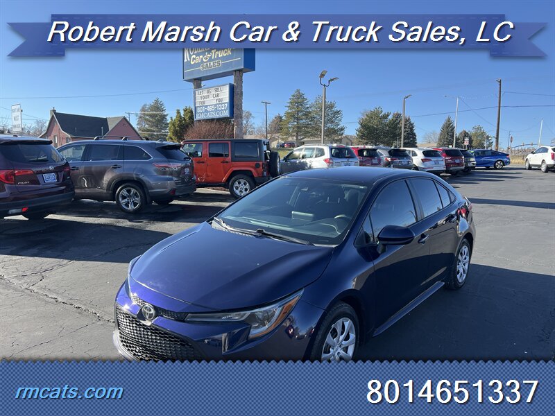 2022 Toyota Corolla LE's photo