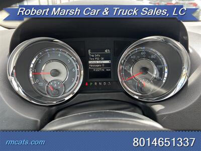 2011 Chrysler Town & Country Limited   - Photo 18 - Payson, UT 84651