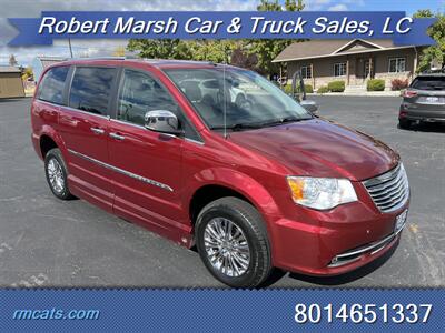 2011 Chrysler Town & Country Limited   - Photo 9 - Payson, UT 84651