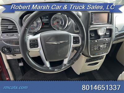 2011 Chrysler Town & Country Limited   - Photo 13 - Payson, UT 84651